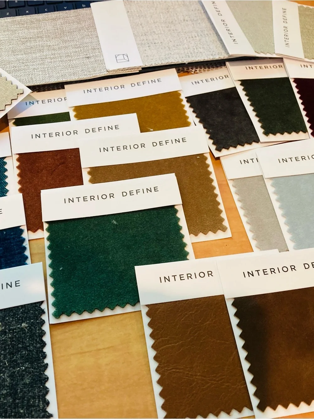 Home Interiors Wood Finish Display Tiles in Natural Wood Tones and White